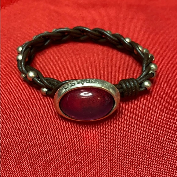 UNO de 50 Jewelry - Uno de 50 Purple Gem Bead Bracelet 💜 Preowned